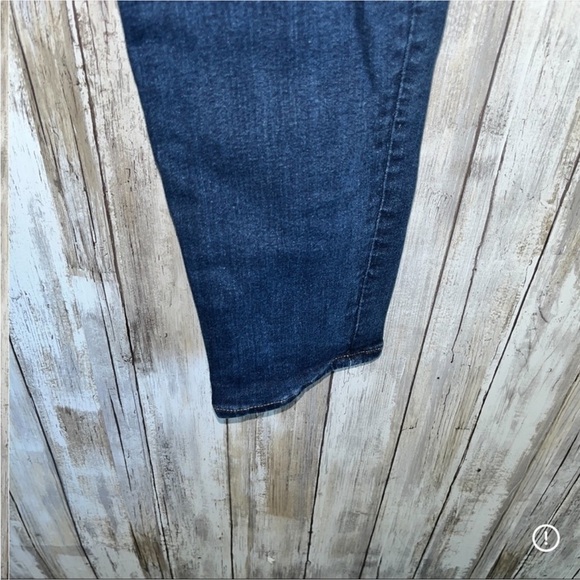 Loft The Curvy Skinny Jeans - Picture 2 of 6